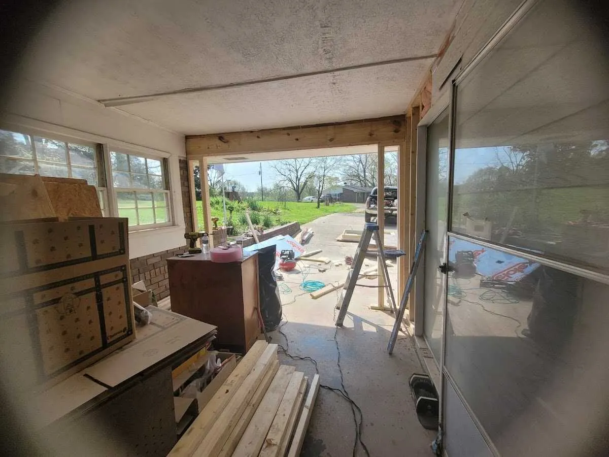 Air movers and dehumidifier for Water Mitigation Services in Lombard